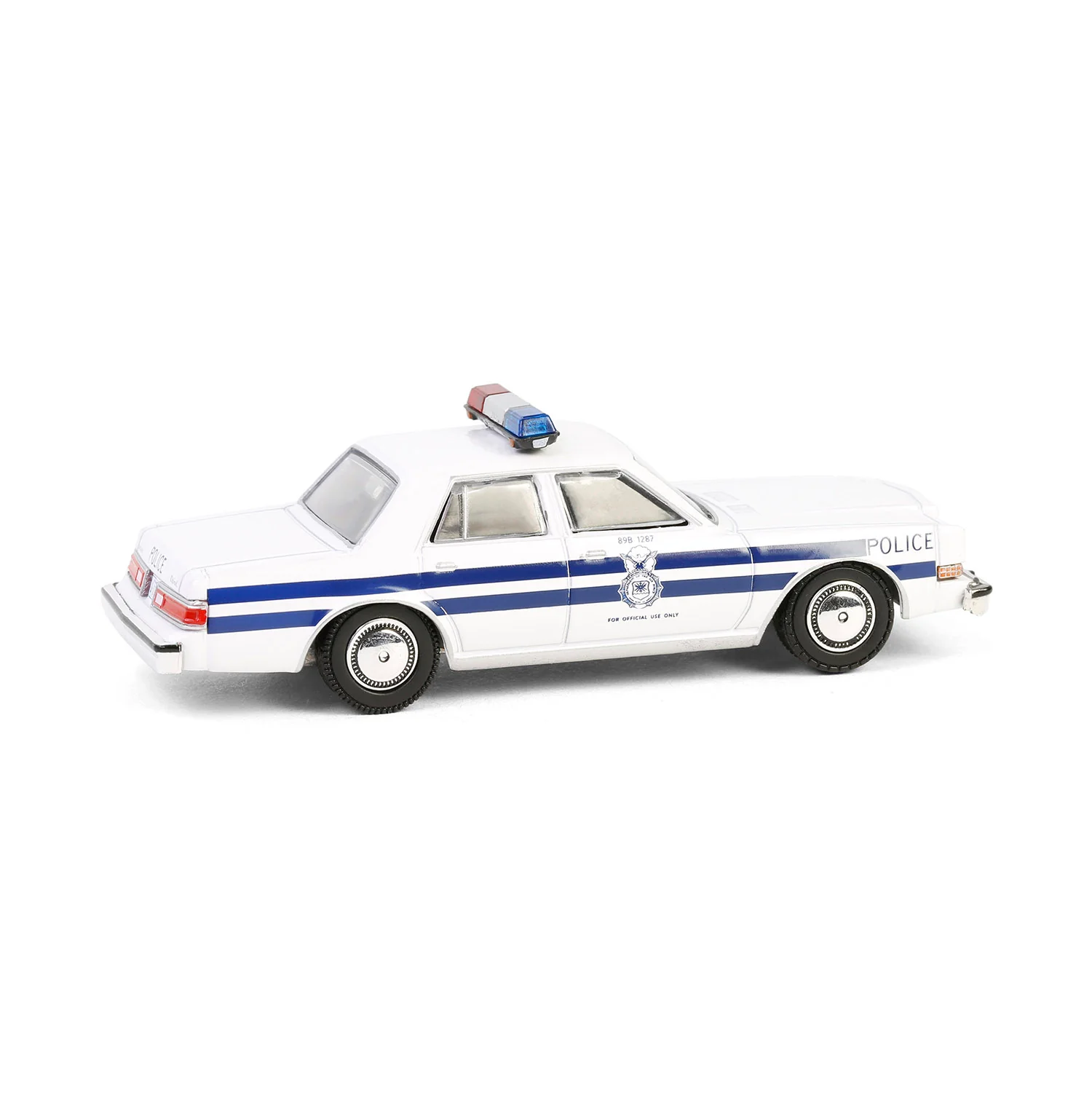 GREEN CHROME CHASE 1985 Dodge Diplomat - U.S. Air Force Security Police (Battalion 64 Series 5) Diecast 1:64 Scale Model - Greenlight 61050E - Image 8