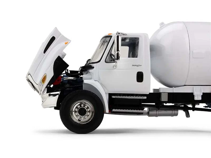 International DuraStar Propane Truck - White Diecast 1:34 Scale Model - First Gear 10-4059 - Image 4