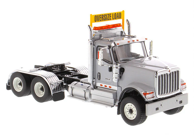 International HX520 Day Cab Tandem Tractor Light Grey (Transport Series) 1:50 Scale Model - Diecast Masters 71005 - Image 8
