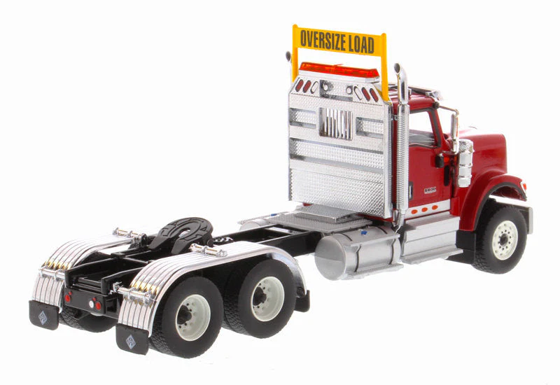 International HX520 Day Cab Tandem Tractor Red (Transport Series) Diecast 1:50 Scale Model - Diecast Masters 71002 - Image 5