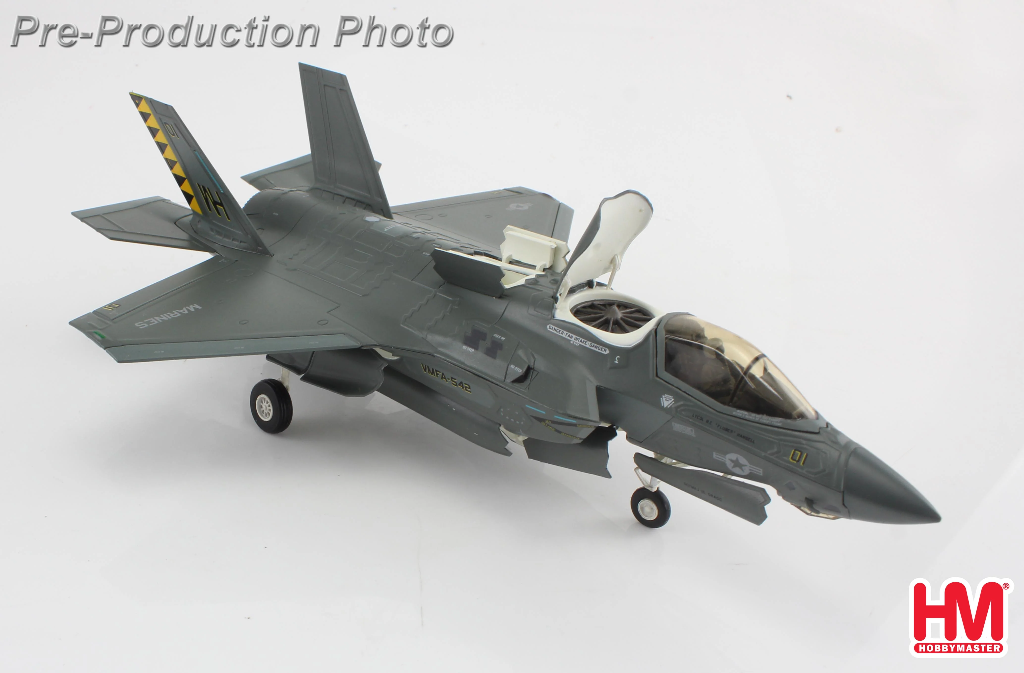 Lockheed Martin F-35B (Black Death) 170064 VMFA-542 (Tigers) MCAS Cherry Point 2023 Diecast 1:72 Scale Model - Hobby Master HA4622 - Image 3
