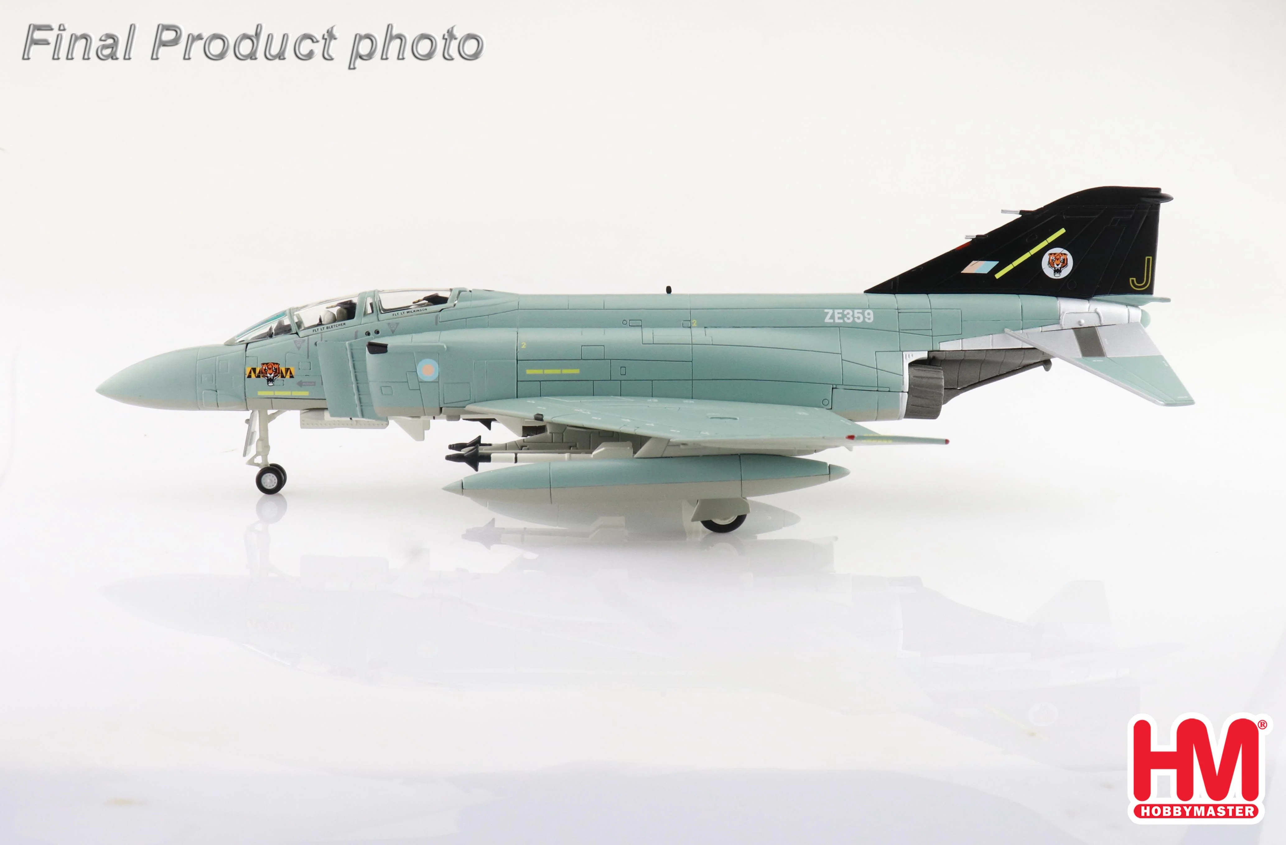 McDonnell Douglas F-4J (UK) ZE359, 74 Sqn. RAF Wattishham Diecast 1:72 Scale Model - Hobby Master HA19068 - Image 5