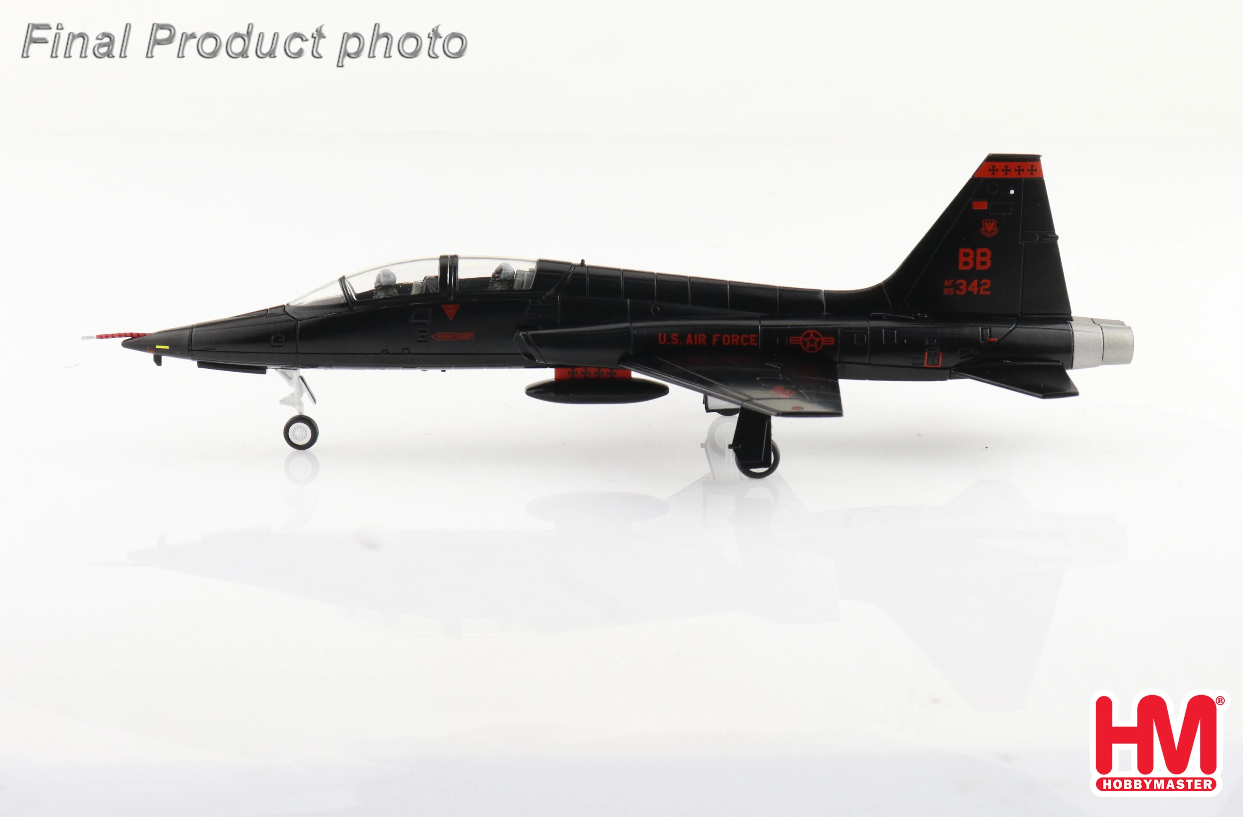Northrop T-38A Talon 65-10342, 1st RS/9th RW Beale AFB 2006 Diecast 1:72 Scale Model - Hobby Master HA5411 - Image 3