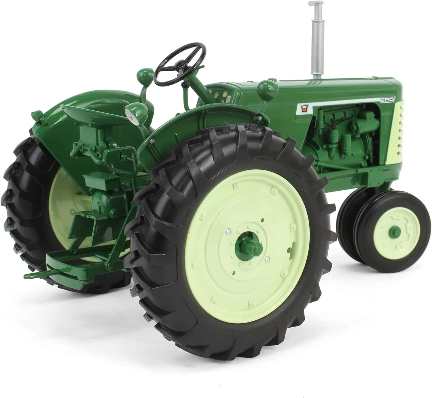Oliver 660 Narrow Front Tractor Diecast 1:16 Scale Model - SpecCast SCT968 - Image 3