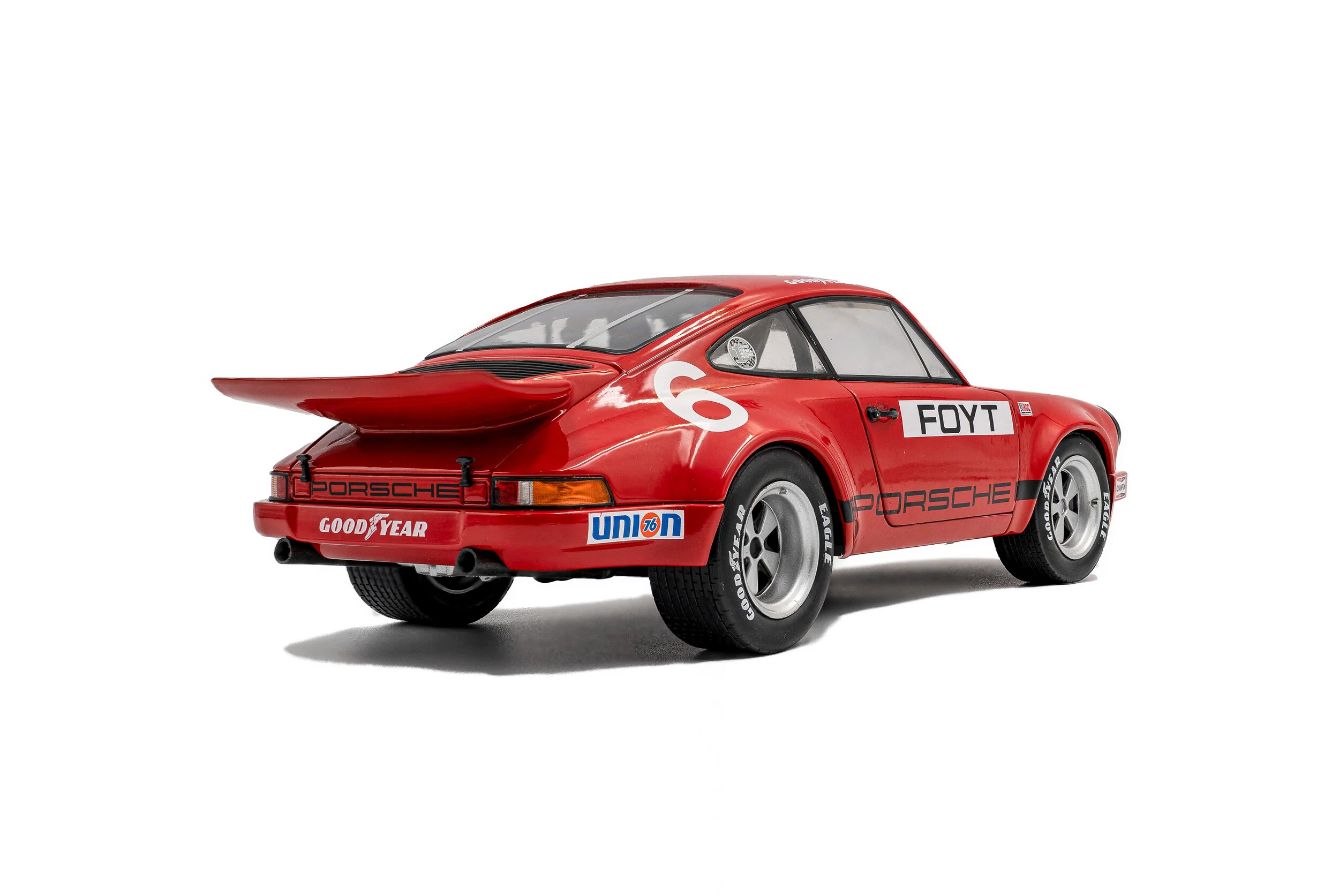 PRE-ORDER 1974 Porsche 911 Iroc Daytona #6 FOYT Diecast 1:18 Scale Model - Solido S1810704 - Image 5