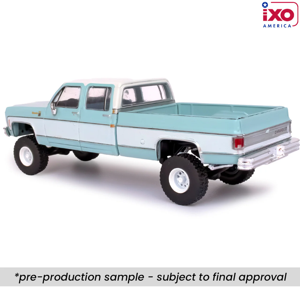 PRE-ORDER 1978 Chevrolet Silverado K30 Crew Cab Fleetside Lifted - Light Blue and Frost White Diecast 1:64 Scale Model - IXO America IA64007 - Image 3