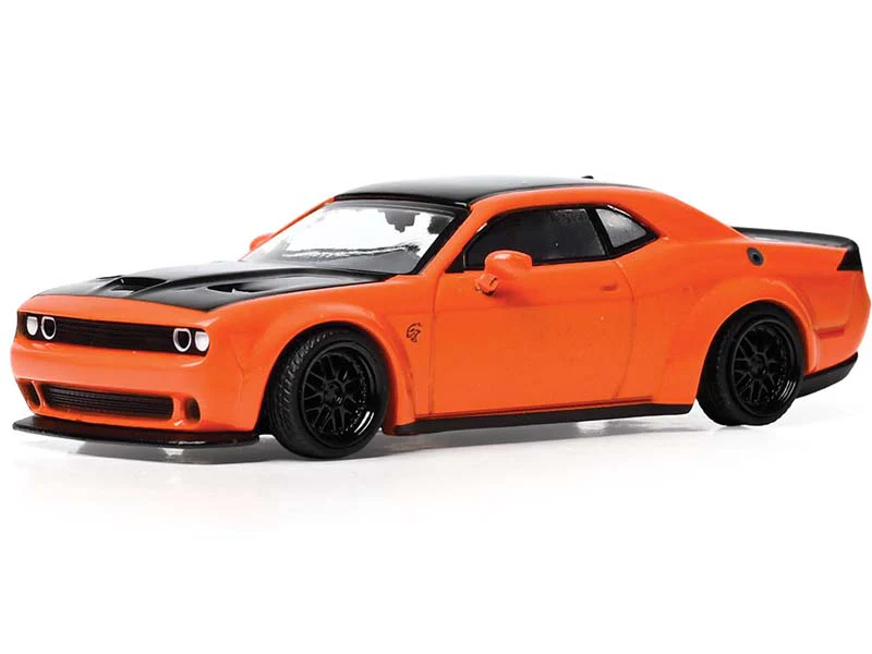 PRE-ORDER 2019 Dodge Challenger SRT Hellcat - Go Mango Diecast 1:64 Scale Model - IXO U64RDC001