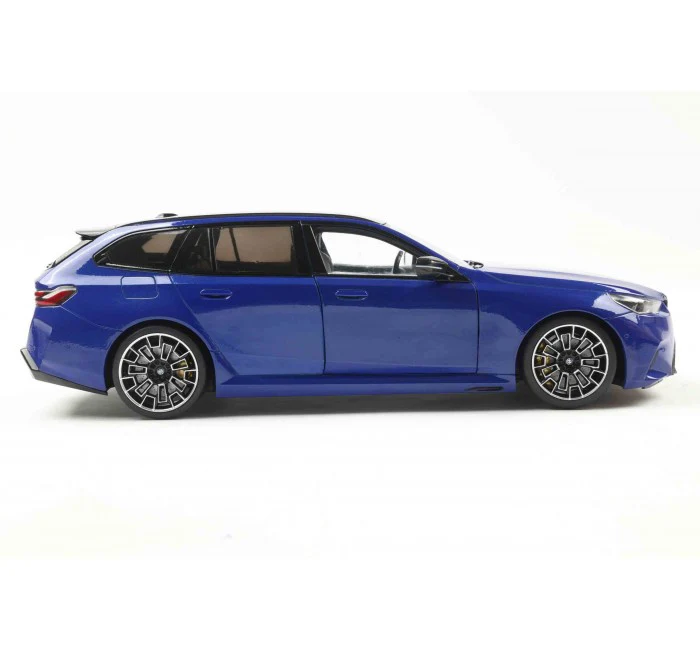 PRE-ORDER 2024 BMW M5 Touring M Marina Blue Metallic Diecast 1:18 Scale Model - Solido S1814801 - Image 7