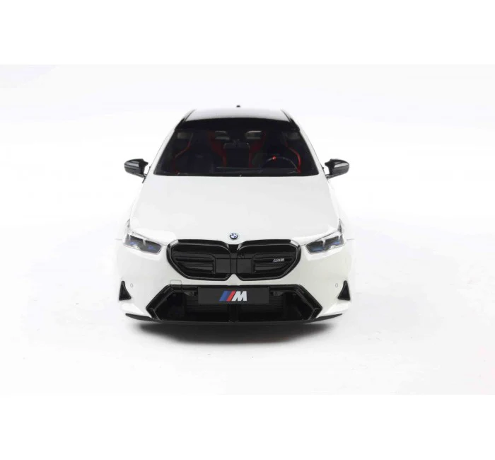 PRE-ORDER 2025 BMW M5 Touring Alpine White Diecast 1:18 Scale Model - Solido S1814802 - Image 9