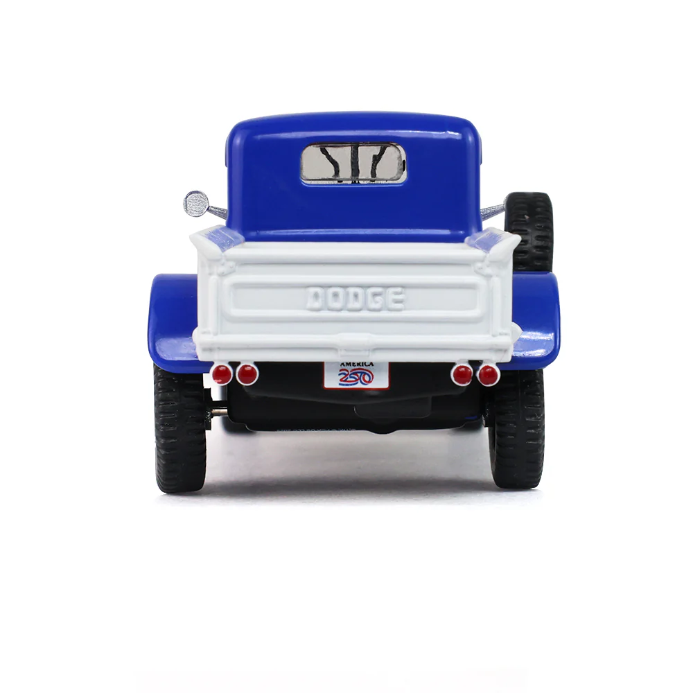 PRE-ORDER 1946 Dodge Power Wagon (Anniversary Collection Series 18 – America 250 Edition) Diecast 1:64 Scale Model - Greenlight 28180E - Image 8