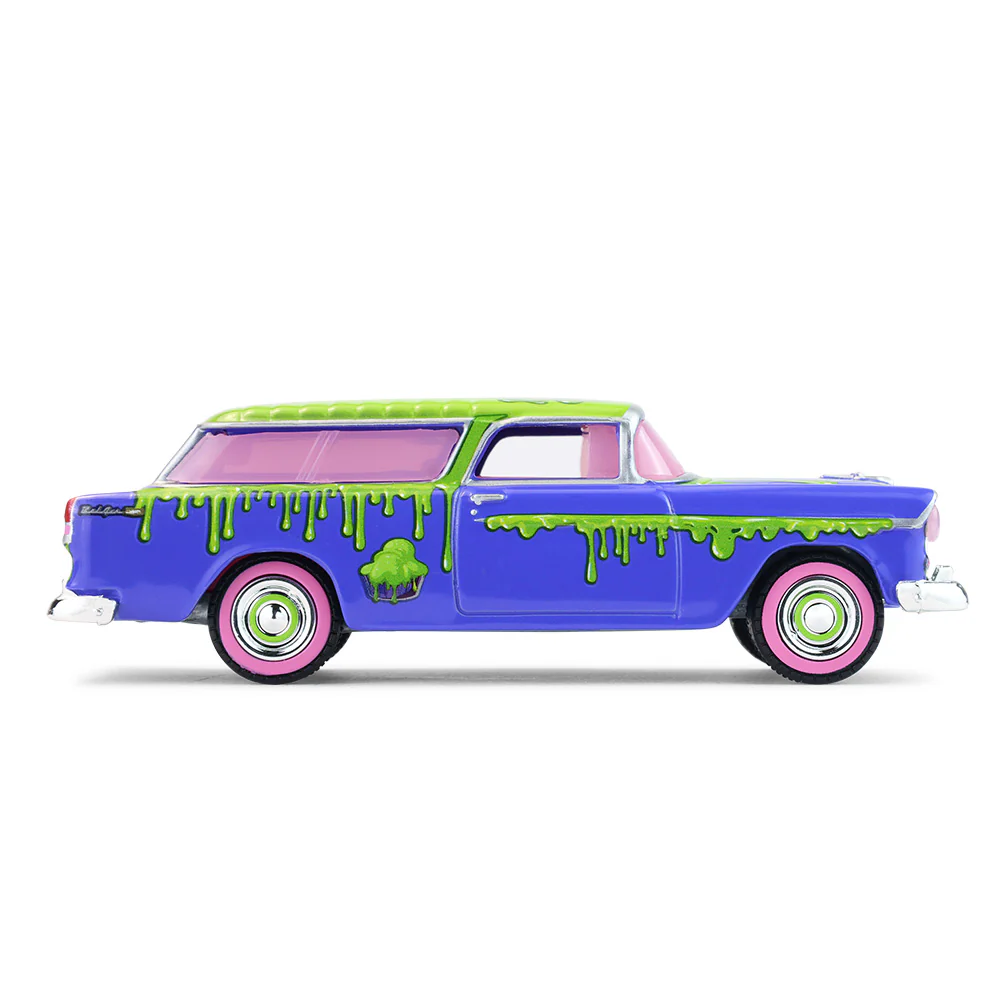 PRE-ORDER - 6 PACK 1955 Chevrolet Nomad - Leaky Lindsay (Garbage Pail Kids Series 9 - 40th Anniversary) Diecast 1:64 Scale Model - Greenlight 54130C - Image 3