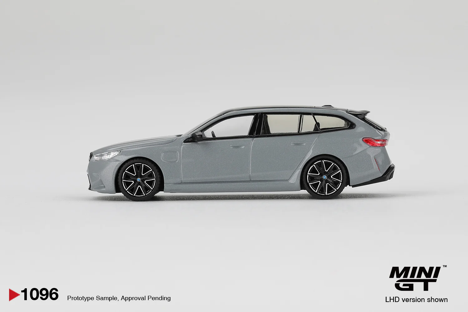 PRE-ORDER BMW M5 Touring (G99) – Brooklyn Gray Metallic (Mini GT) Diecast 1:64 Scale Model - TSM MGT01096 - Image 2