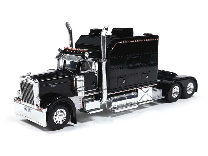PRE-ORDER Peterbilt 379 Custom - Black Diecast 1:64 Scale Model - IXO 64TR016B