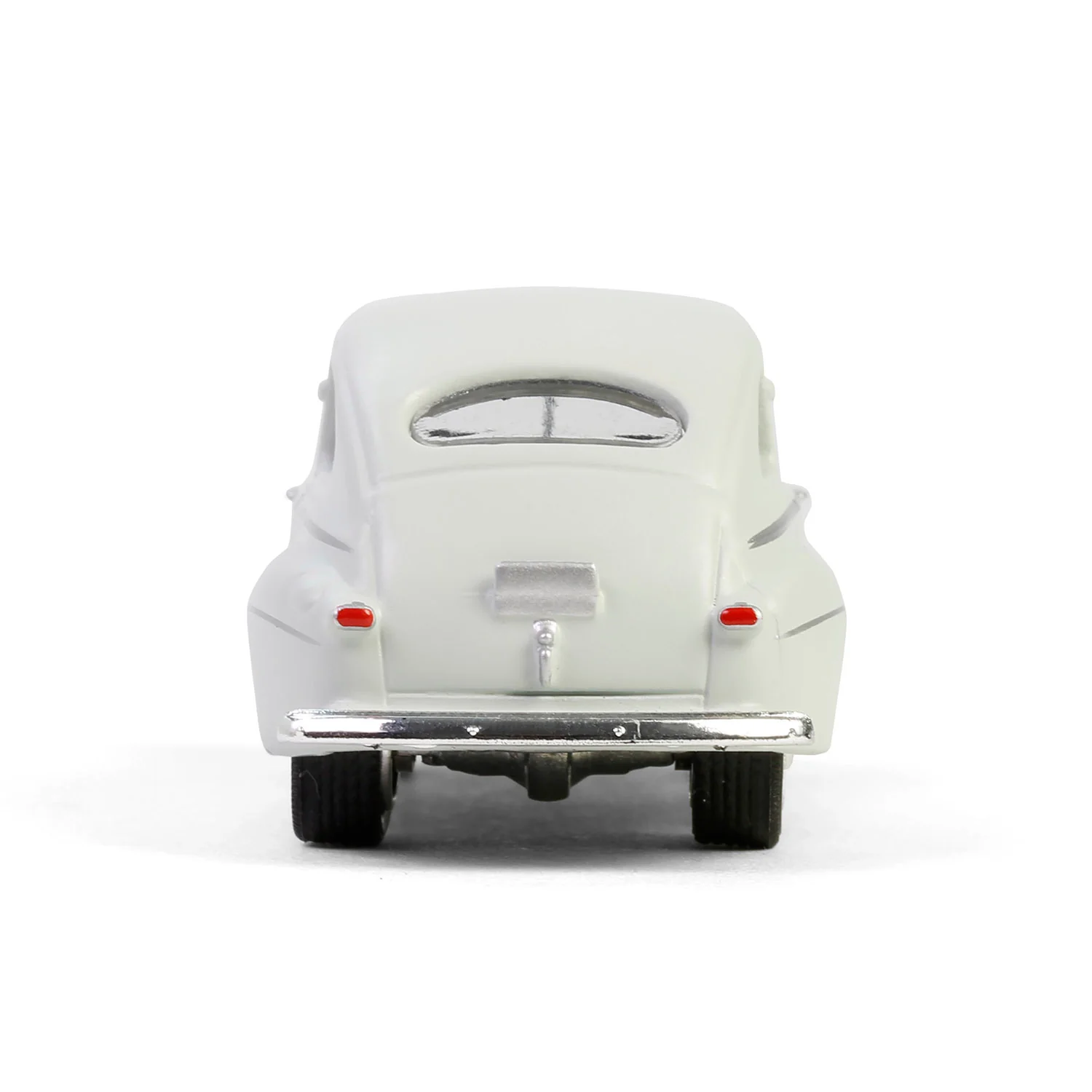 1946 Ford Fordor Super Deluxe (Battalion 64 Series 5) Diecast 1:64 Scale Model - Greenlight 61050C - Image 7