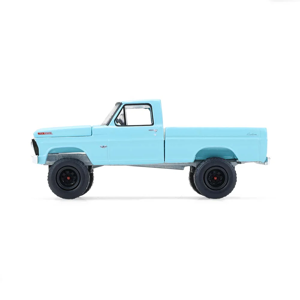 1967 Ford F-100 Custom Pickup (Barrett-Jackson Series 16) Diecast 1:64 Scale Model - Greenlight 37330B - Image 4
