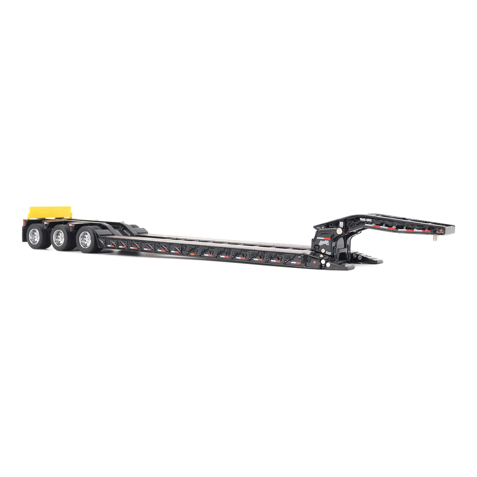 Trail King TK120 Hydraulic Detachable Gooseneck Lowboy Trailer - Black (Transport Series) Diecast 1:50 Scale Model - Diecast Masters 71136 - Image 6