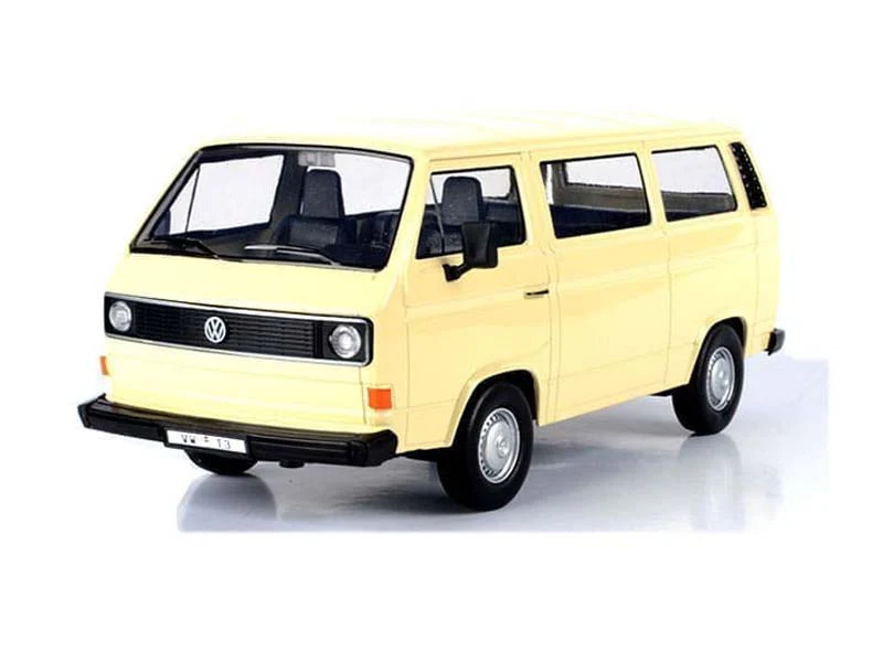 Volkswagen Type 2 (T3) – Beige (Timeless Legend) Diecast 1:24 Scale Model - Motormax 79376BG