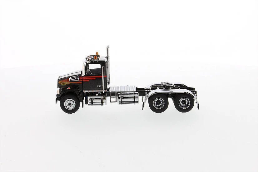 Western Star 4700 SF Tandem Day Cab Tractor - Metallic Black (Transport Series) 1:50 Scale Model - Diecast Masters 71036 - Image 3