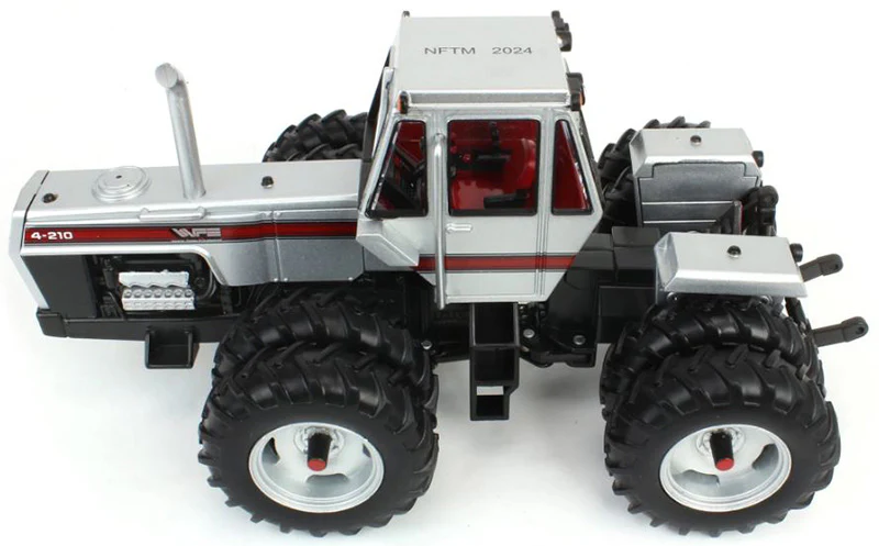White 4-210 Tractor - NFTM (National Farm Toy Museum Select Series) Diecast 1:32 Scale Model - ERTL60005 - Image 3